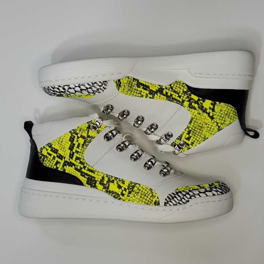 Vince Camuto Fashion neonhigh tops sneakers